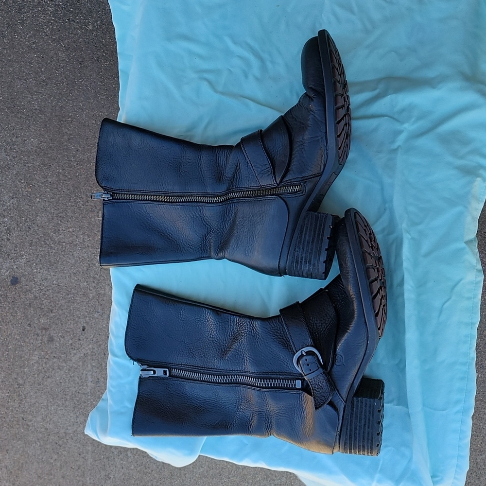 Born Leather Boots